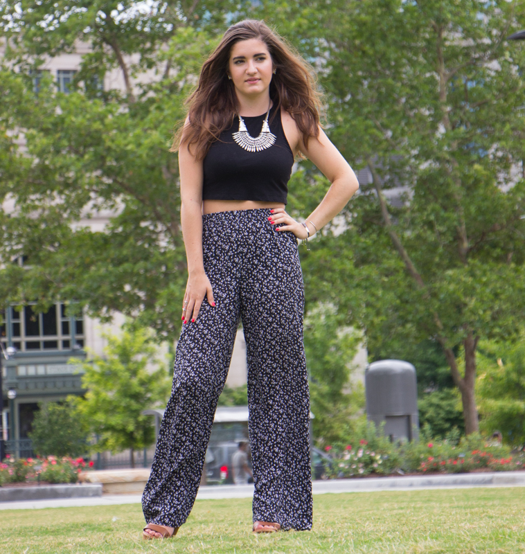 Top--H&M. Pants--Pacsun. Shoes--Target. Jewelry--F21.