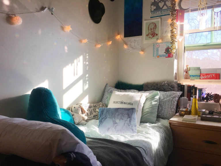 College Room Tour, Winter 2016